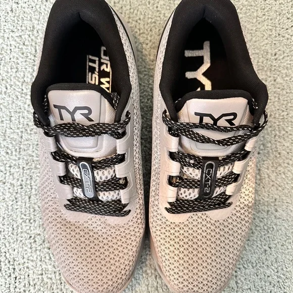 TYR CXT-2 Trainer - Picture 2 of 8